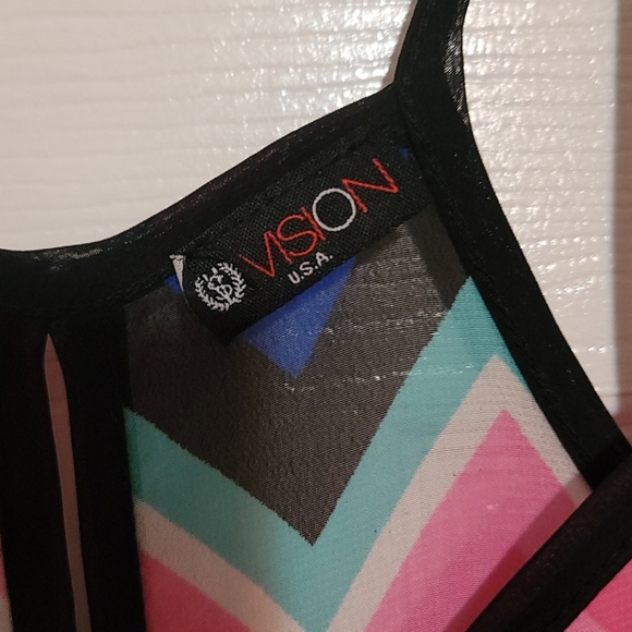 Razorback Tank Top - Picture 2 of 9